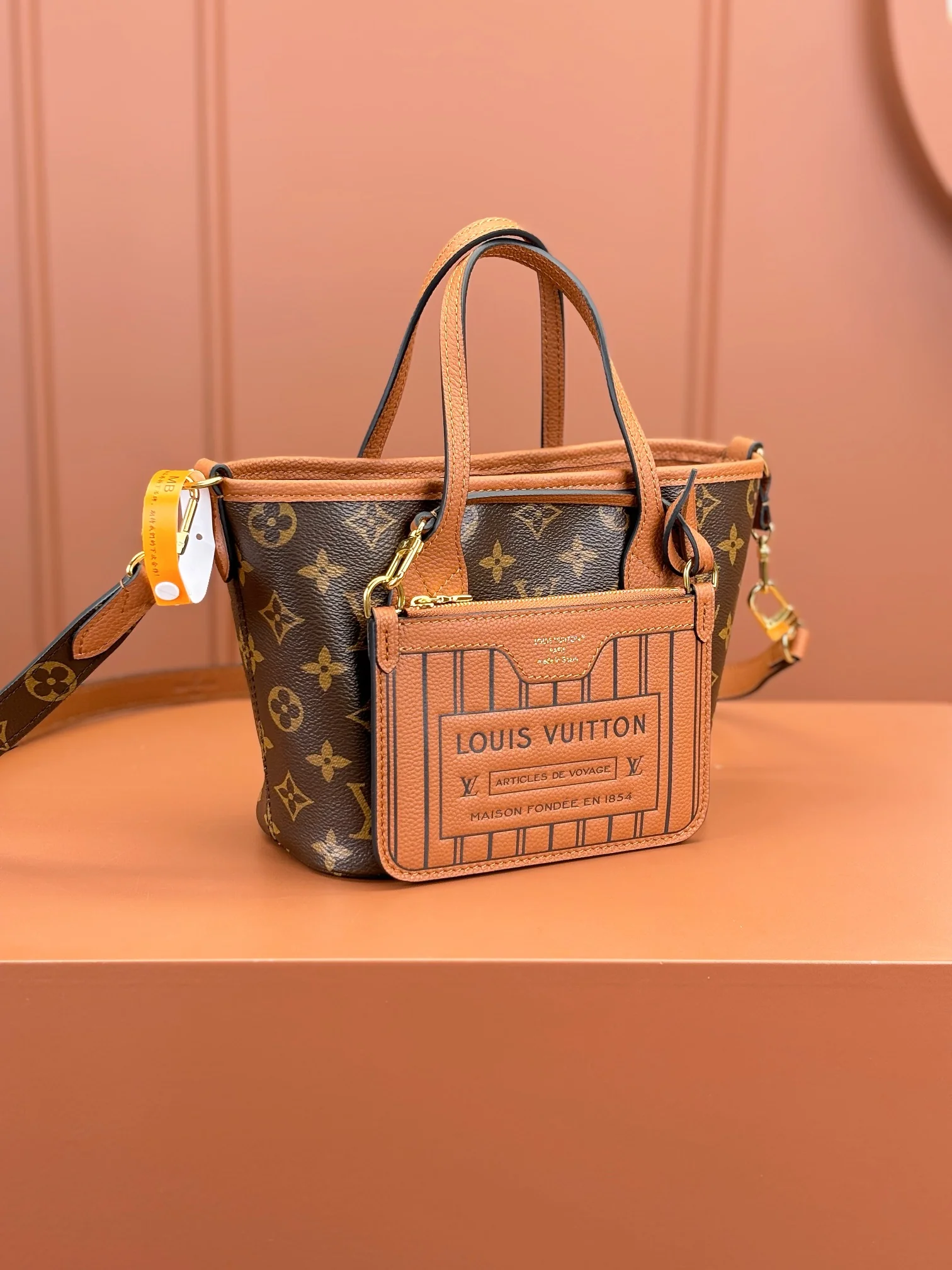 Louisvuitton Neverfull Inside Out BB M12209 24x14x9 cm - description_image2