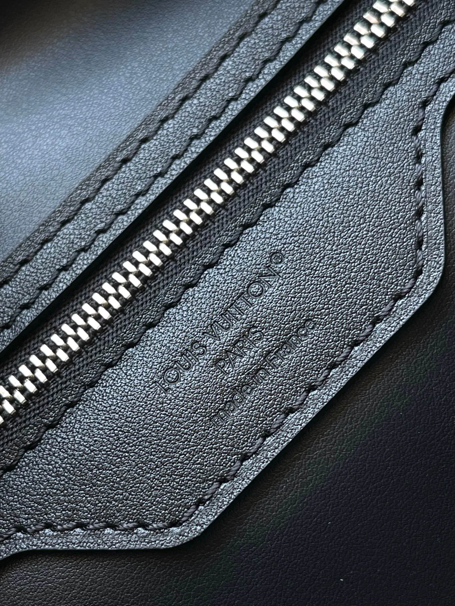 Louisvuitton Speedy Soft 30 M12243 30x21x17 cm - description_image9