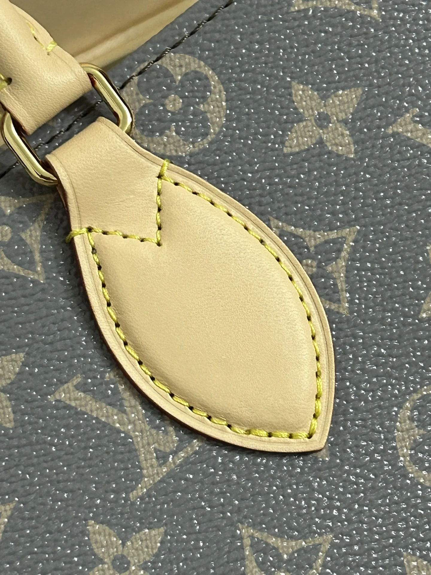 Louisvuitton Onthego M12415 35x27x14 cm Louisvuitton Onthego M12415 35x27x14 cm - description_image7