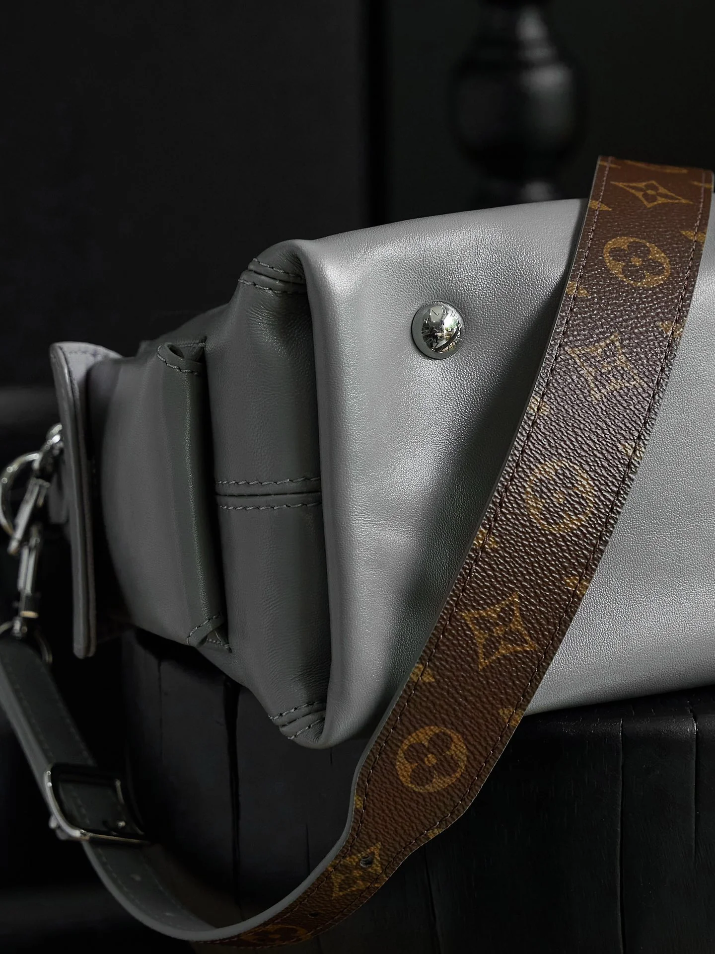 Louisvuitton Carryall Small Handbag M12579 - description_image5