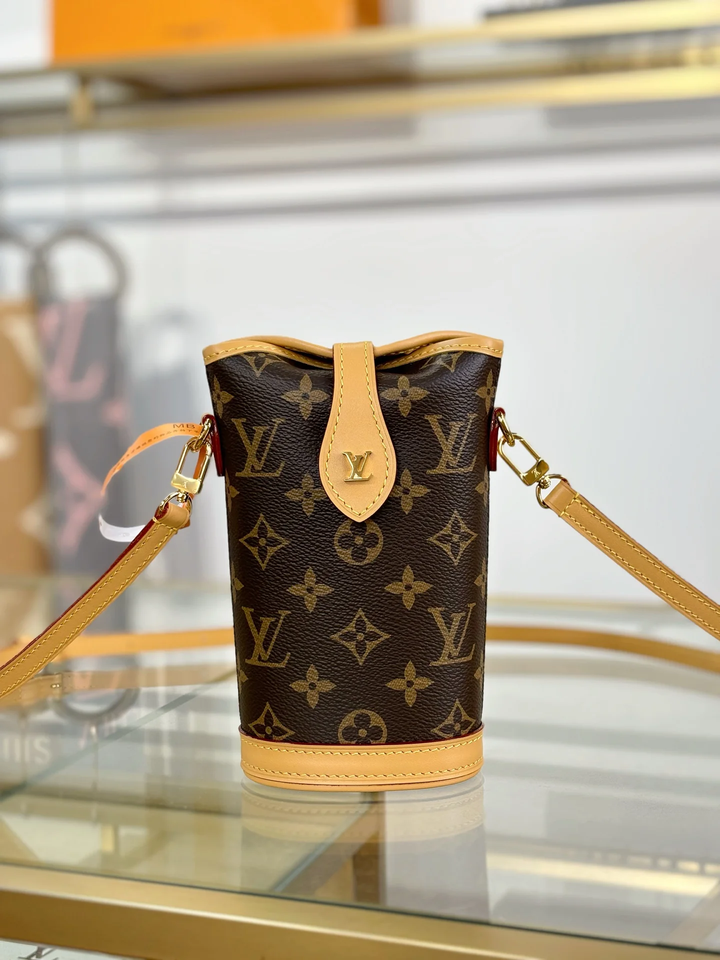 Louisvuitton Carryall Small Handbag M12579 - description_image9