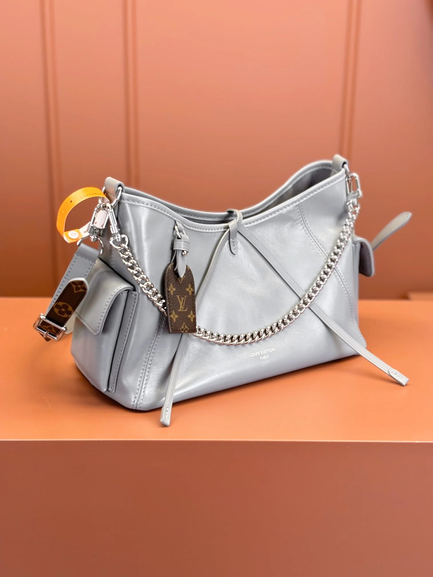 Louisvuitton Carryall Cargo Small Handbag M12579 33.5x23x15 cm - description_image3