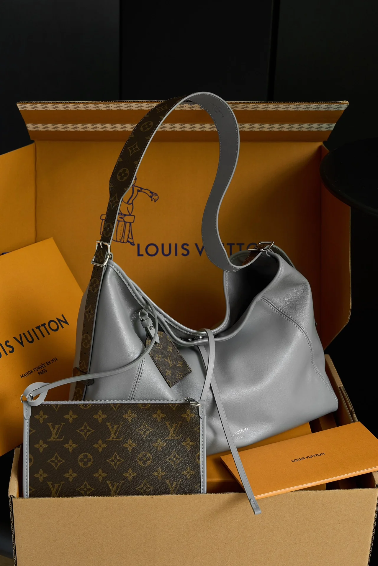 Louisvuitton Carryall M12583 Handbag Medium - description_image1