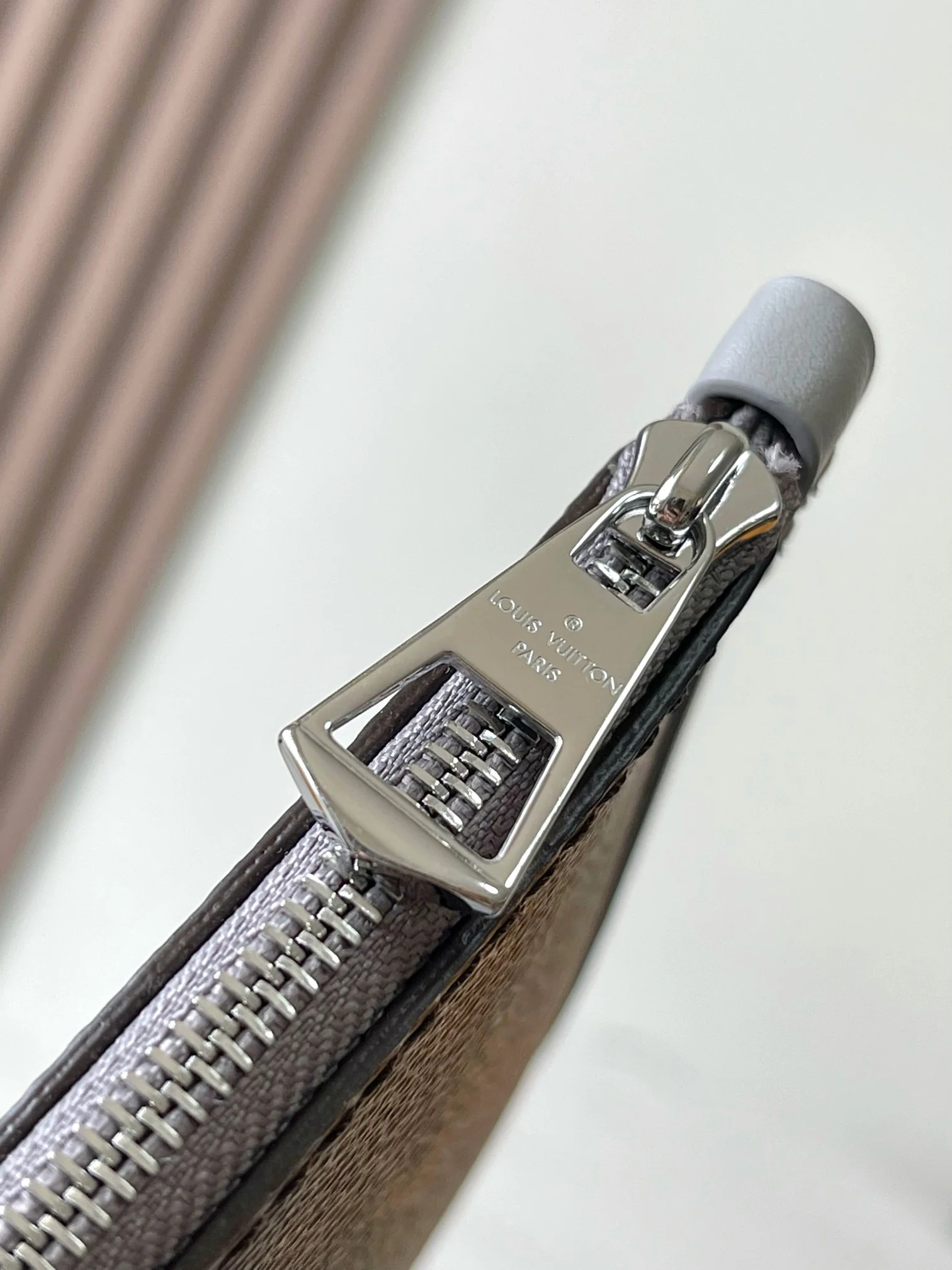 Louisvuitton Carryall M12583 39x30x15 cm - description_image6