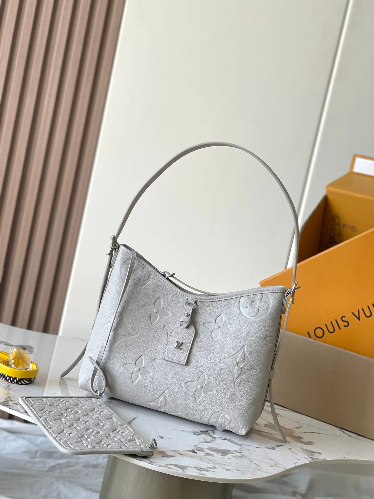 Louisvuitton Carryall Small Handbag M12917 29 x 24 x 12 cm - description_image1