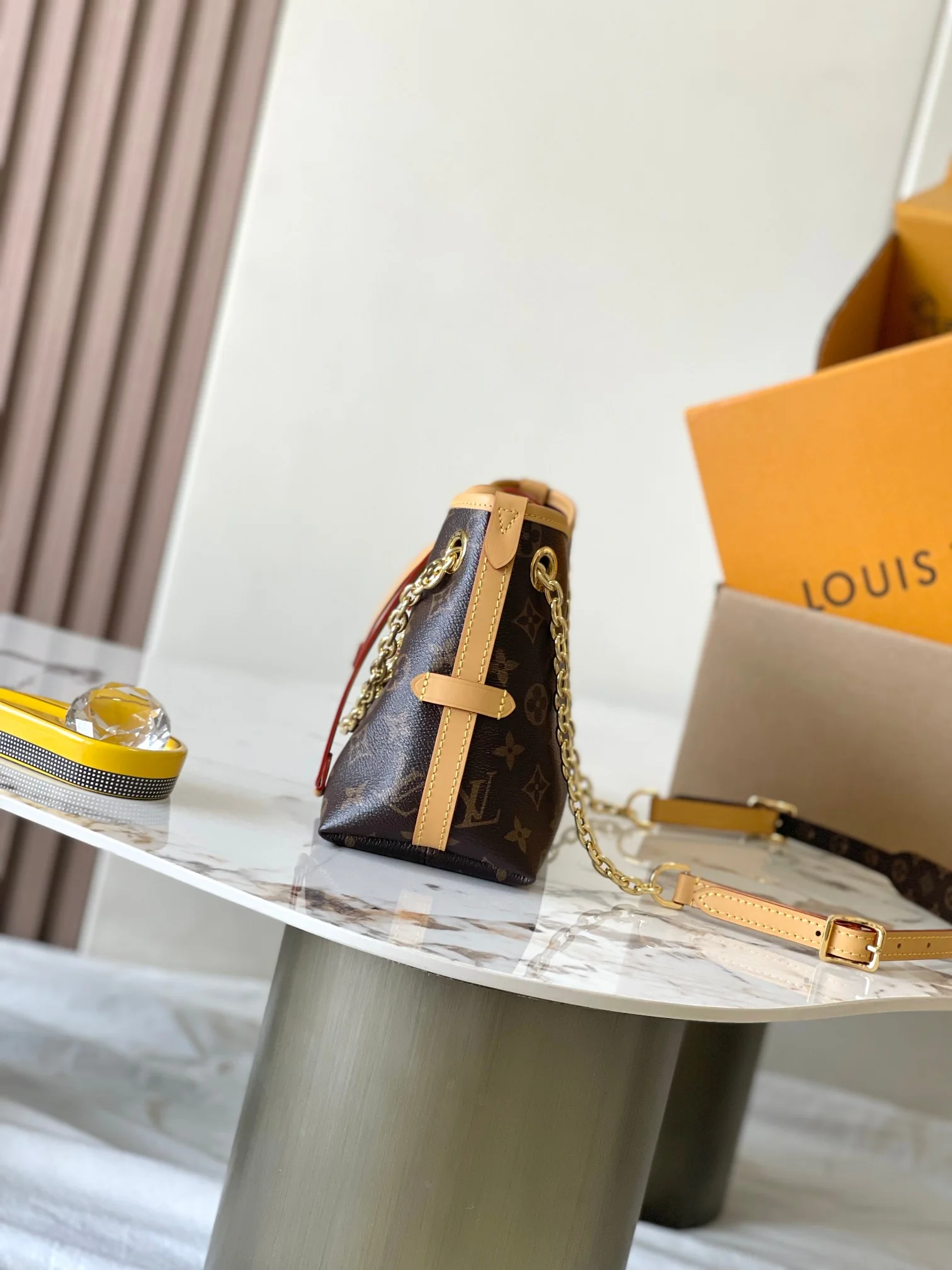 Louisvuitton Carryall BB Handbag M13014 26cm - description_image2