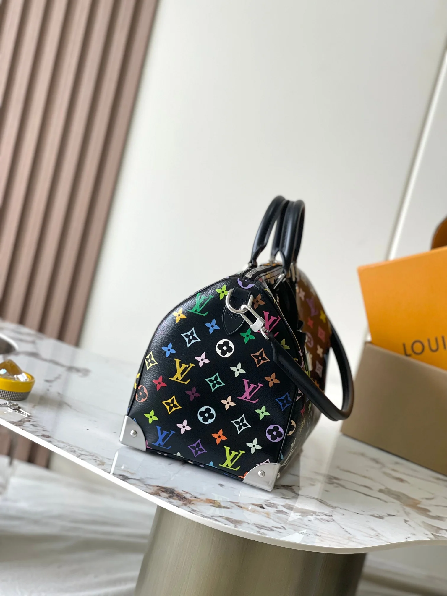 Louisvuitton Speedy Soft Handbag M13257 30cm - description_image2