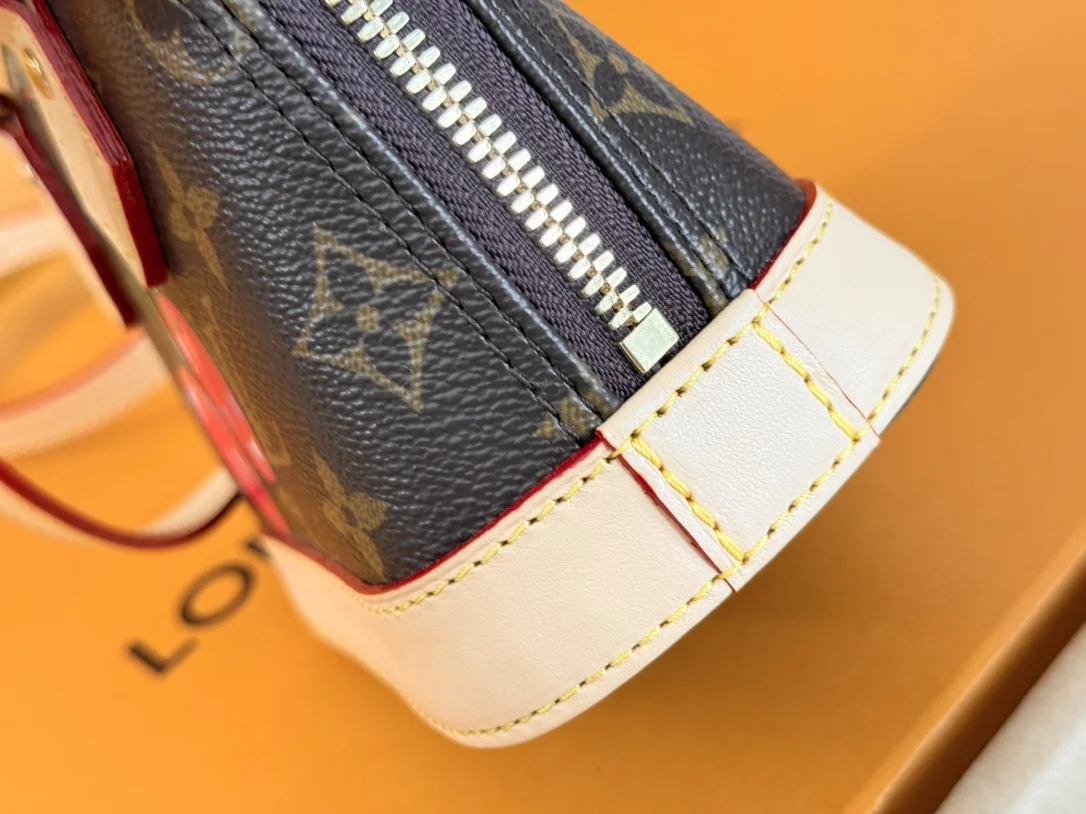 Louis Vuitton Speedy M13416 Black - image6