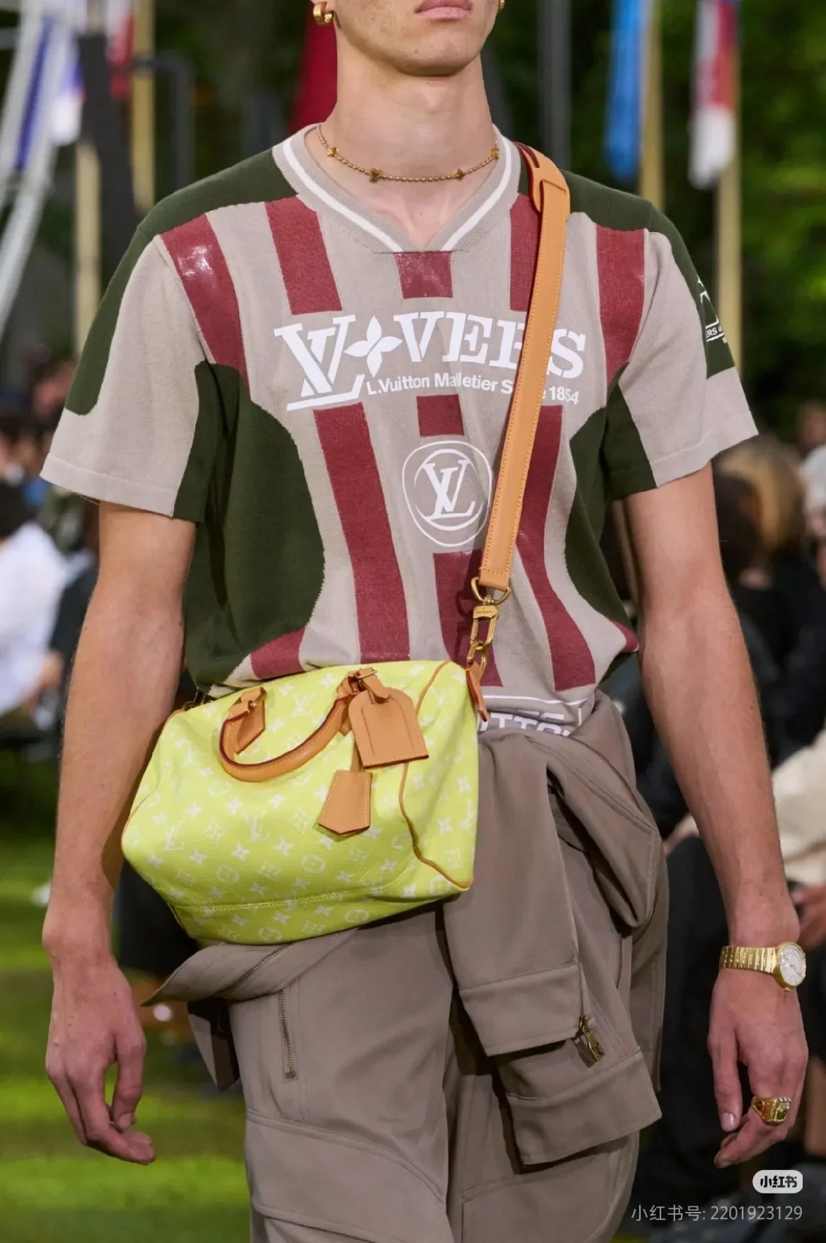 Louisvuitton Speedy Bandoulière Handbag M13902 25 - description_image2