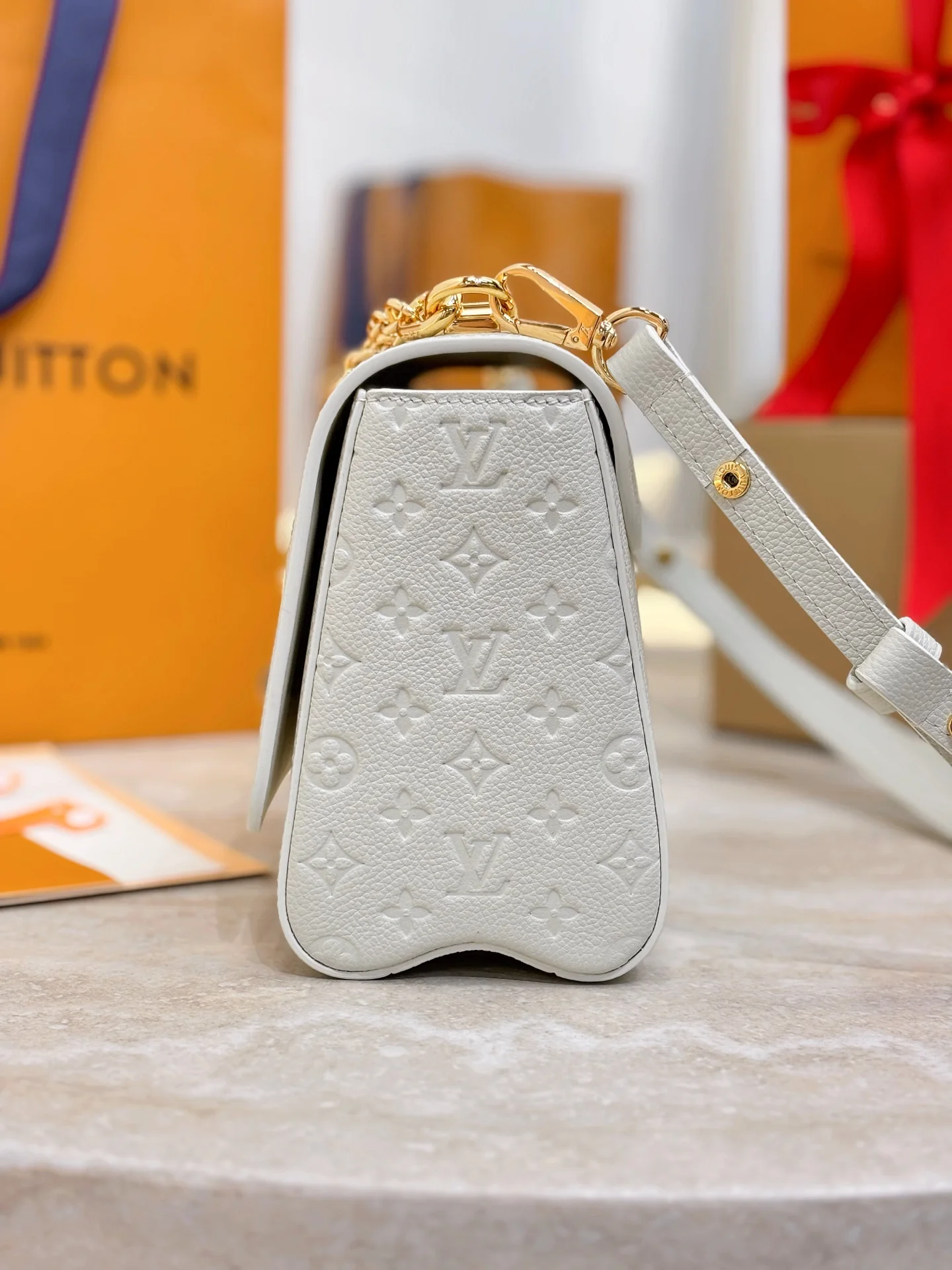 Louis Vuitton Harmony M14341 White - image4