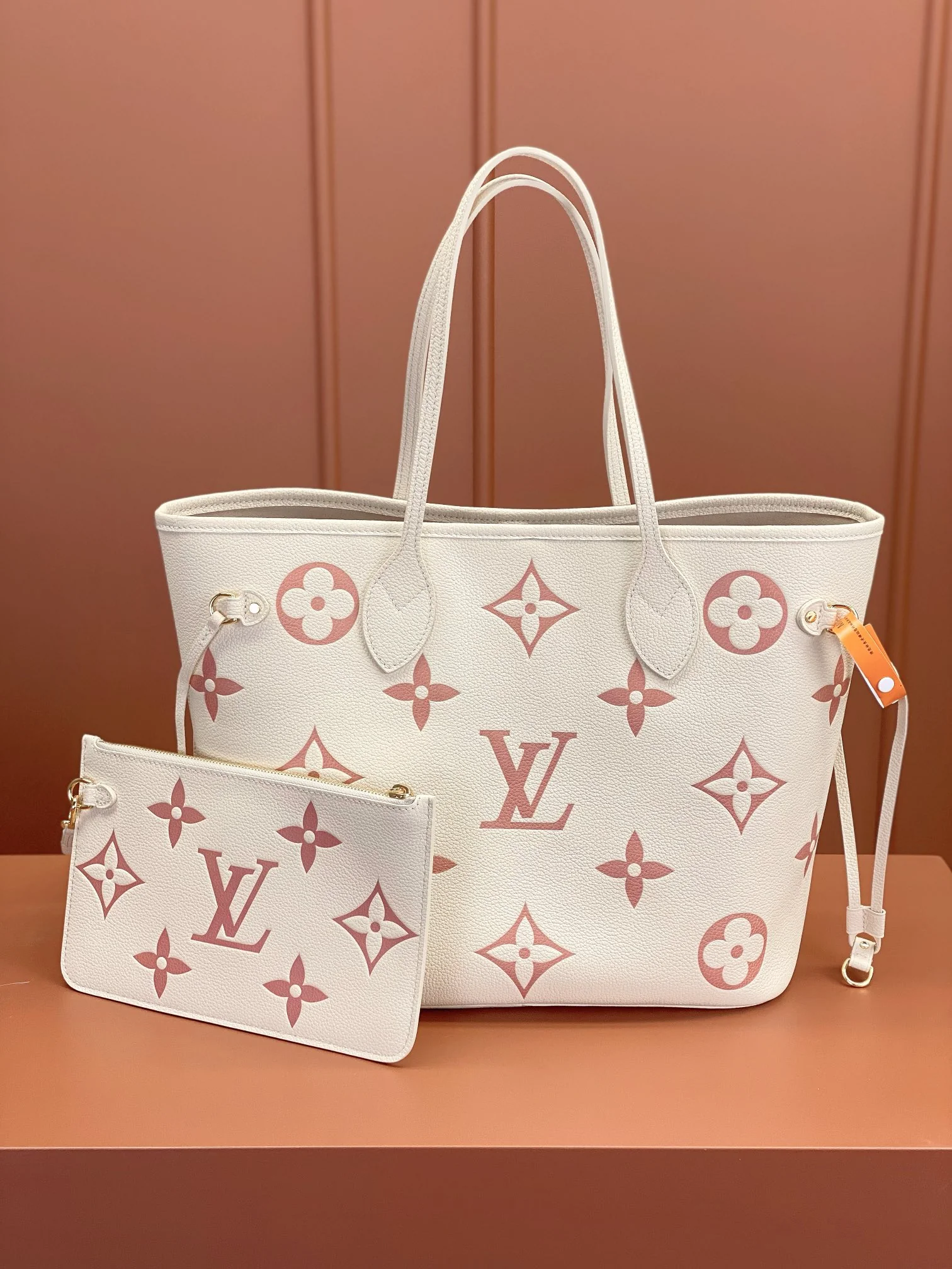 Louisvuitton Neverfull M21579 31x28x14 cm Louisvuitton Neverfull M21579 31x28x14 cm - description_image9