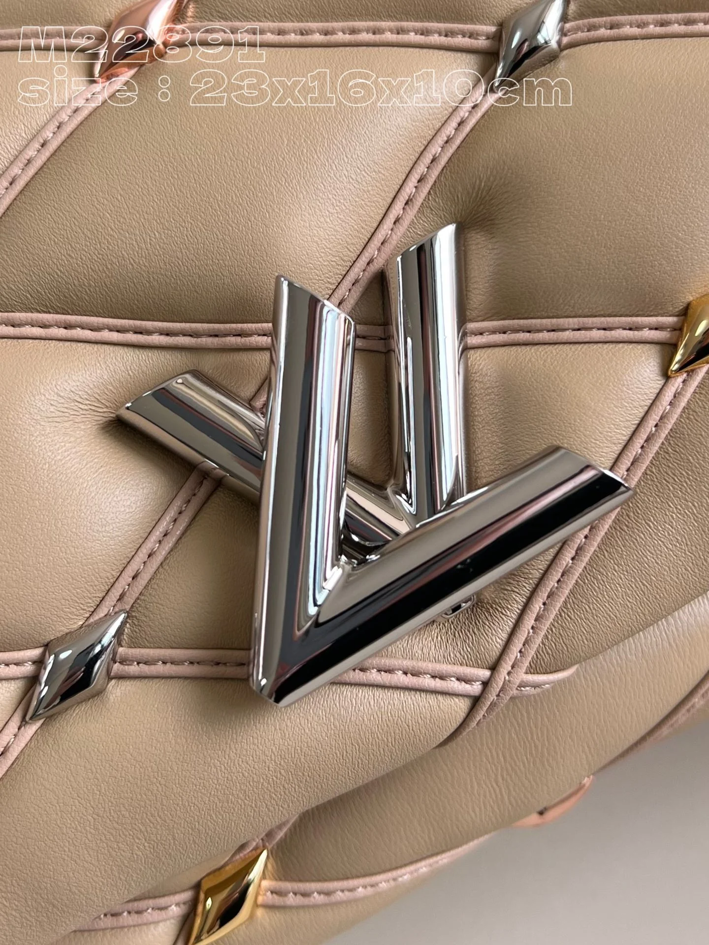 Louis Vuitton Twist M22891 Apricot - image2