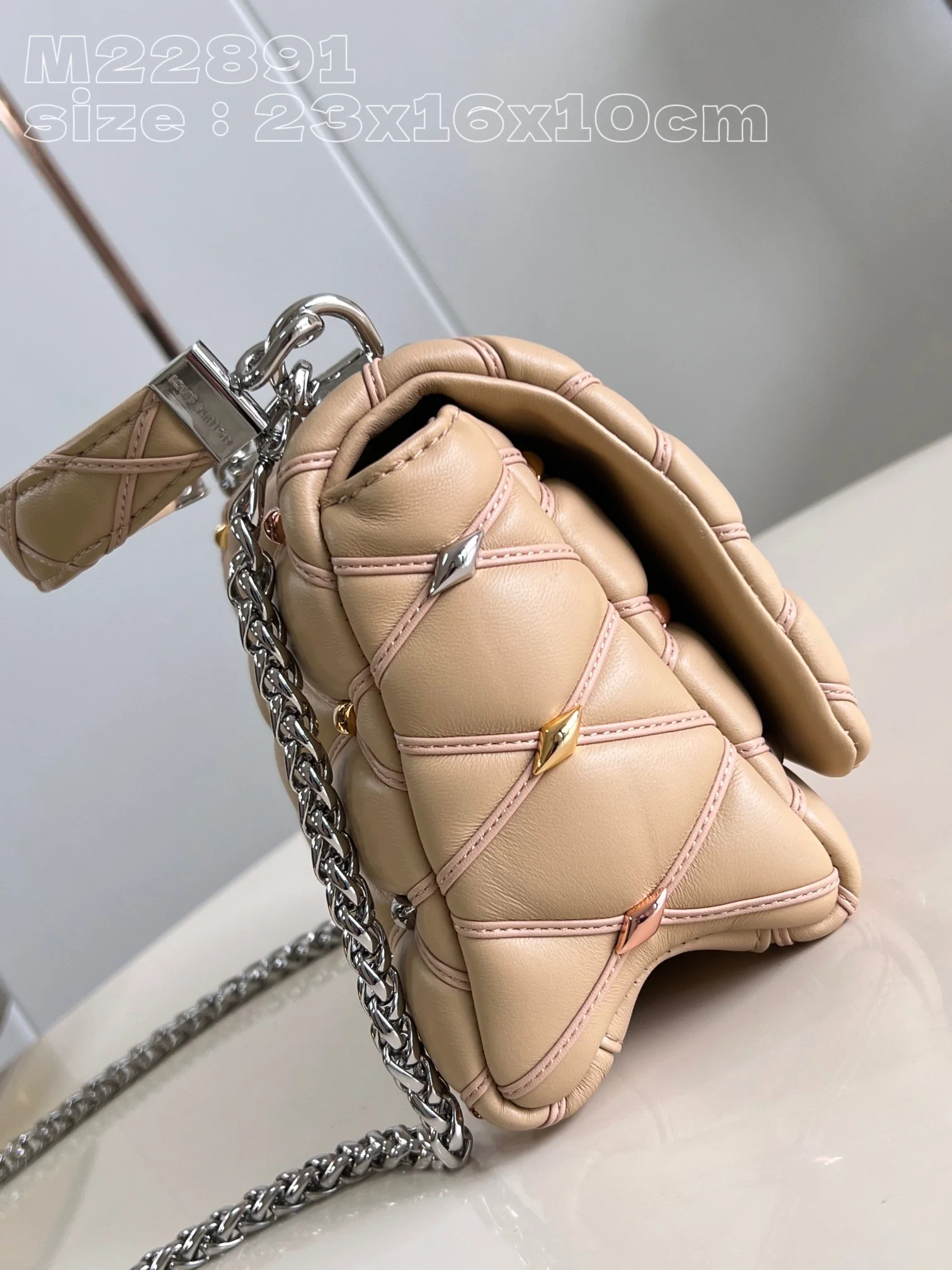 Louis Vuitton Twist M22891 Apricot - image3