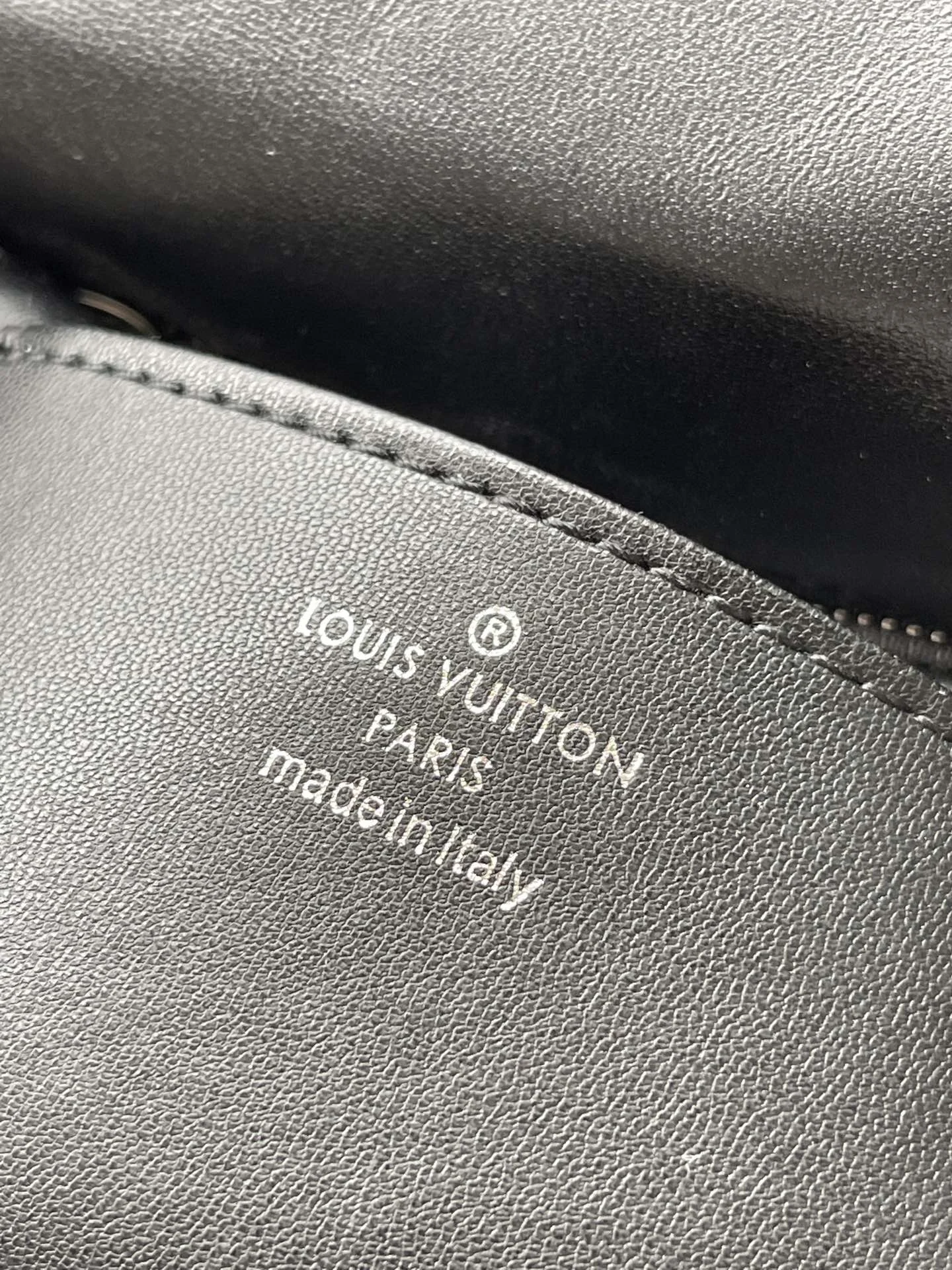 Louis Vuitton Twist M24151 Black - image9