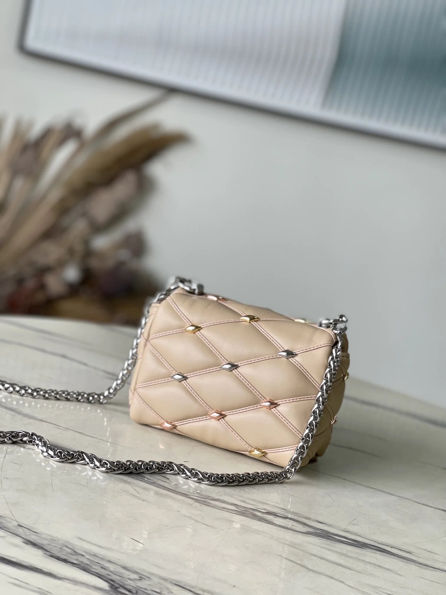 Louis Vuitton Twist M24246 Apricot - image3