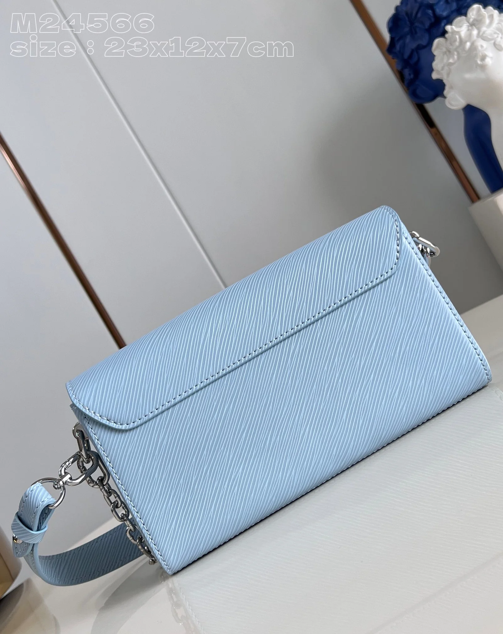 Louis Vuitton Twist M24566 Sky Blue - image5