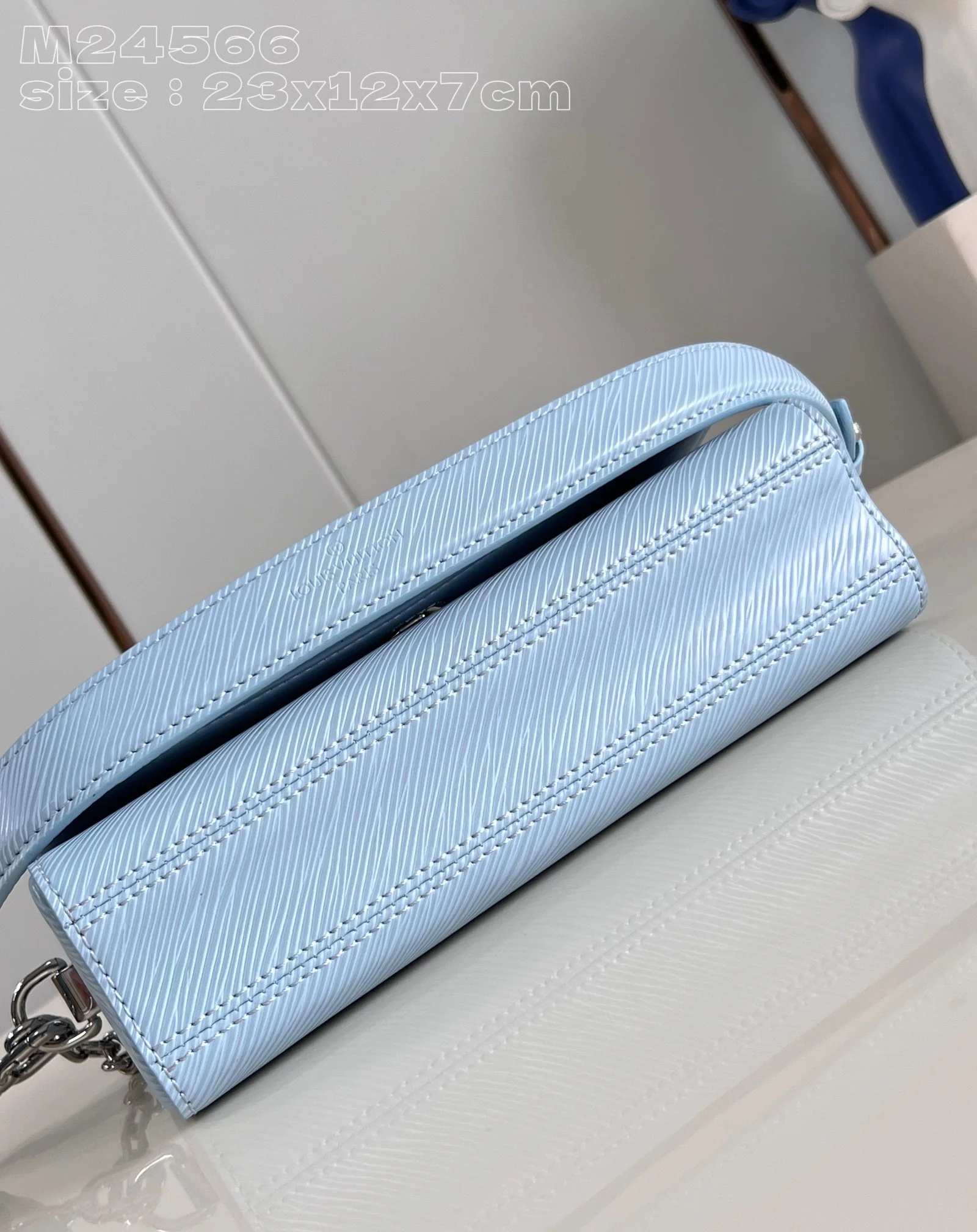 Louis Vuitton Twist M24566 Sky Blue - image6