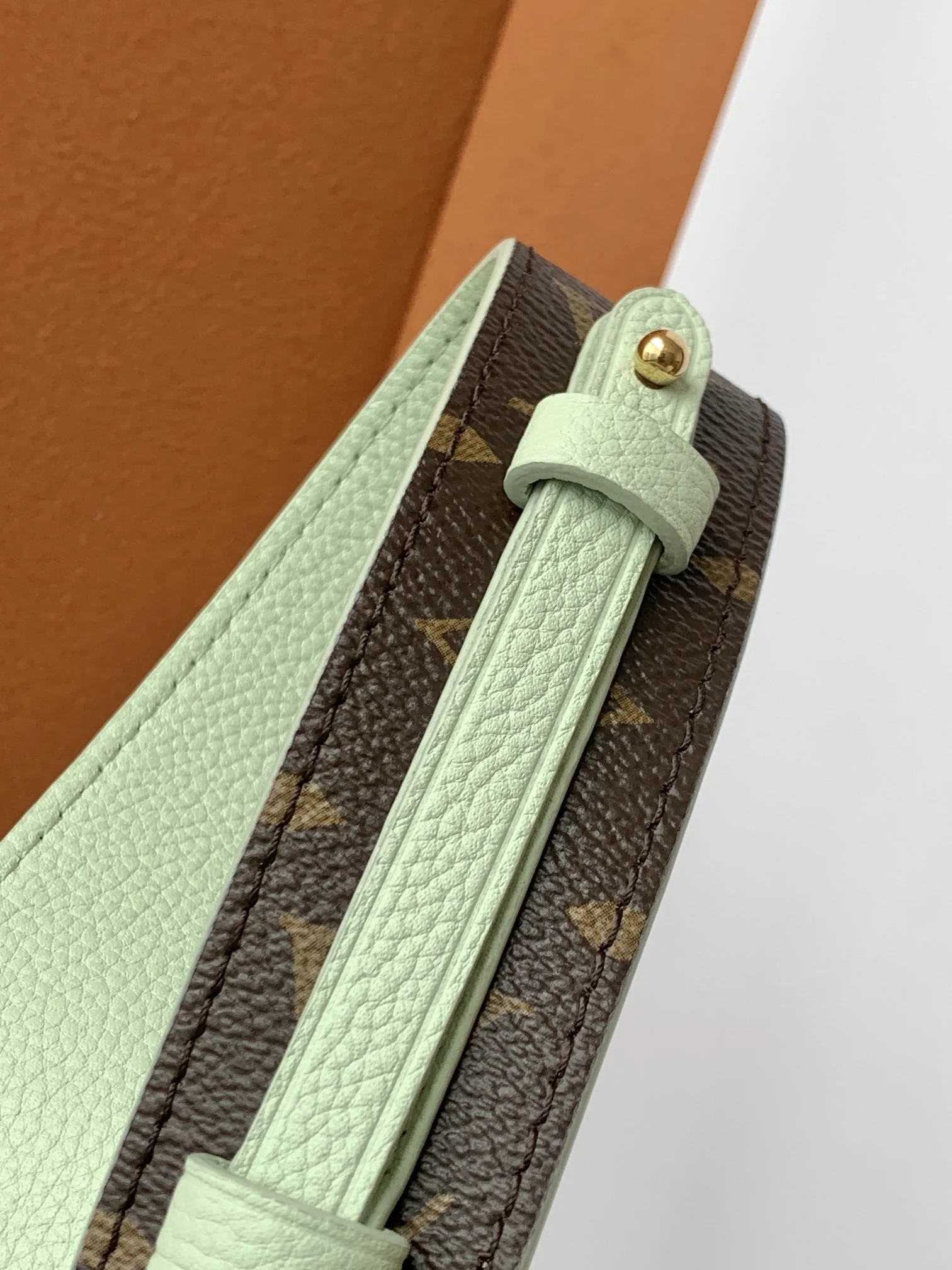 Louisvuitton Speedy 18 Handbag M24650 18x12x10 cm - description_image9