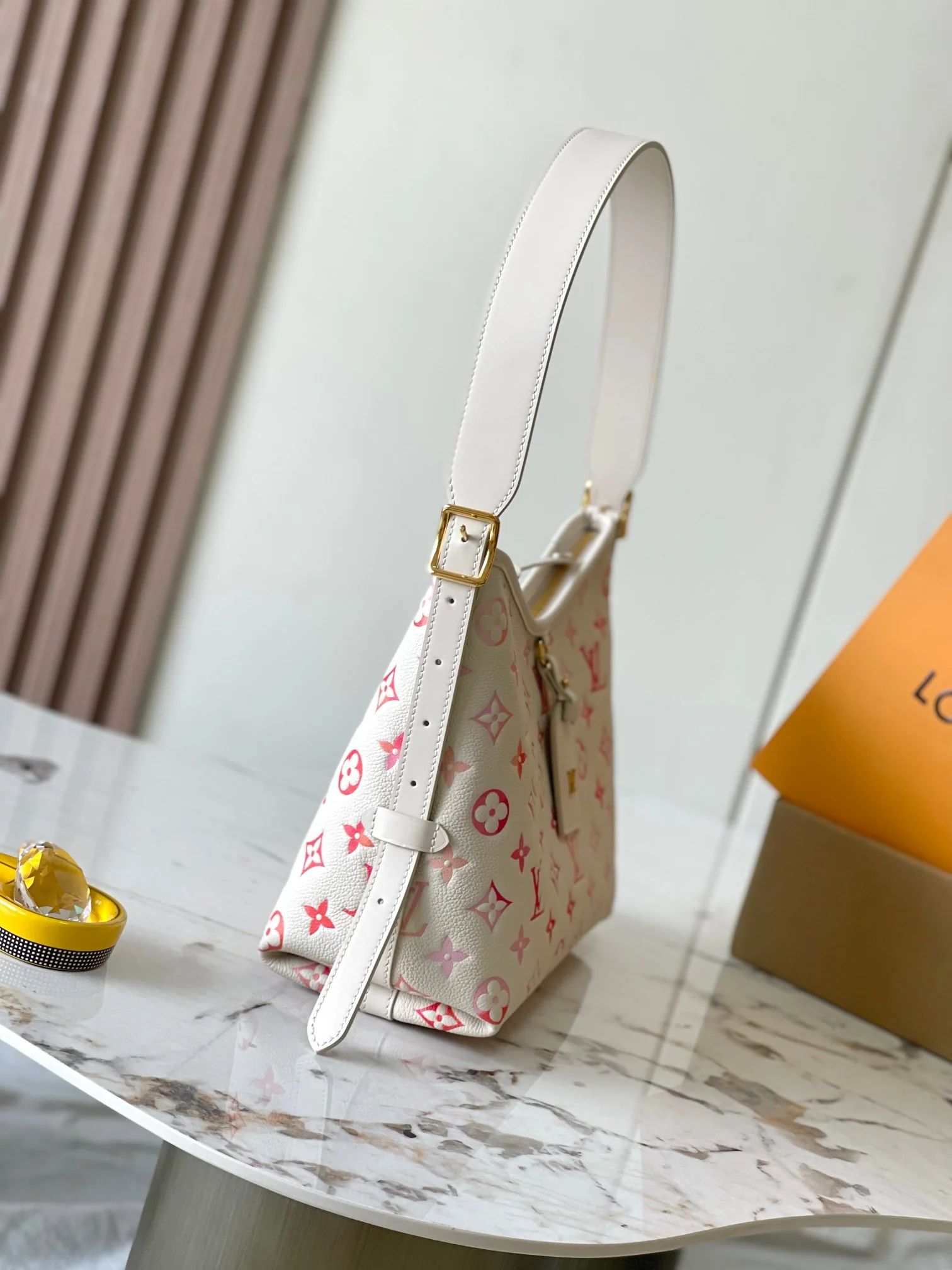 Louisvuitton Carryall Small Handbag Monogram Empreinte Embossed Leather M24652 29x24x12cm - description_image2