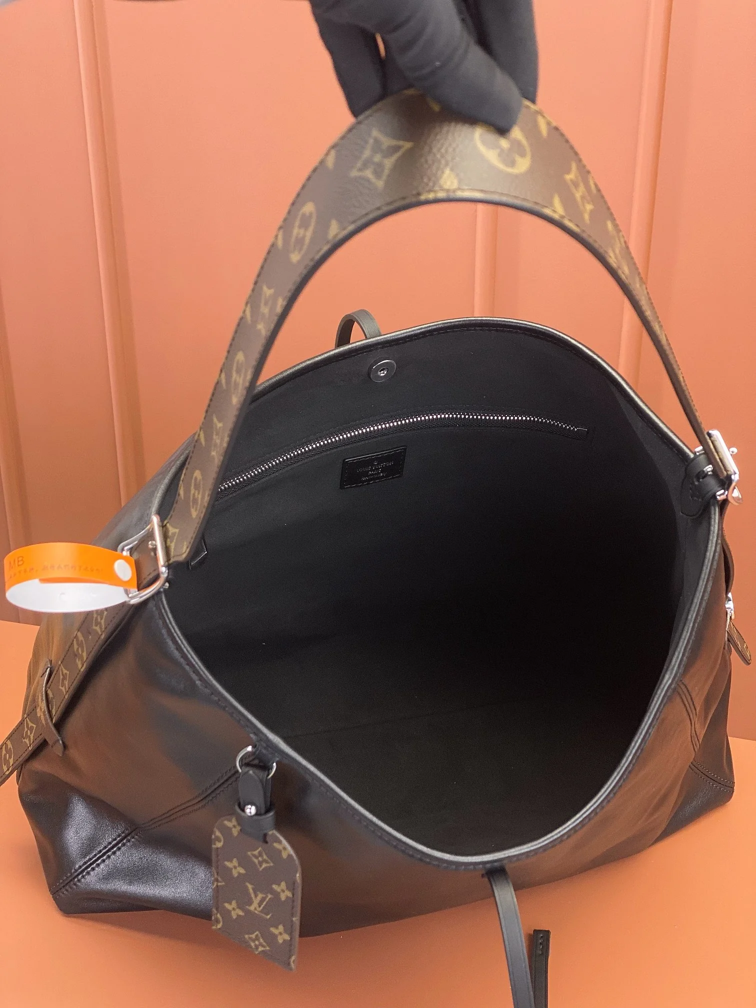 Louisvuitton Carryall Medium Handbag M25143 39x30x15 cm - description_image6