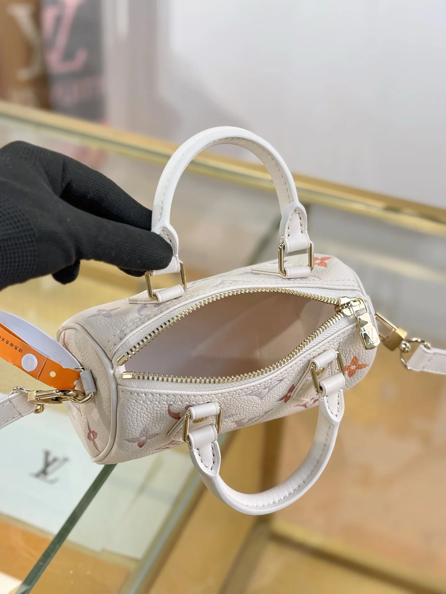 Louisvuitton Speedy Handbag M25591 16x10x7.5 cm - description_image6