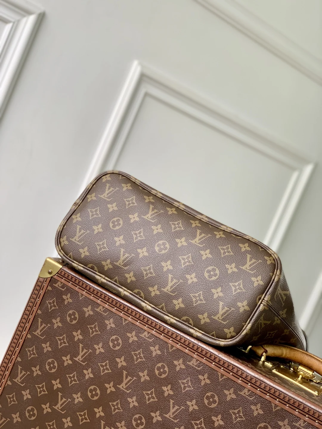 Louisvuitton Neverfull Inside Out MM M25664 Tote 31 x 28 x 14 cm - description_image3
