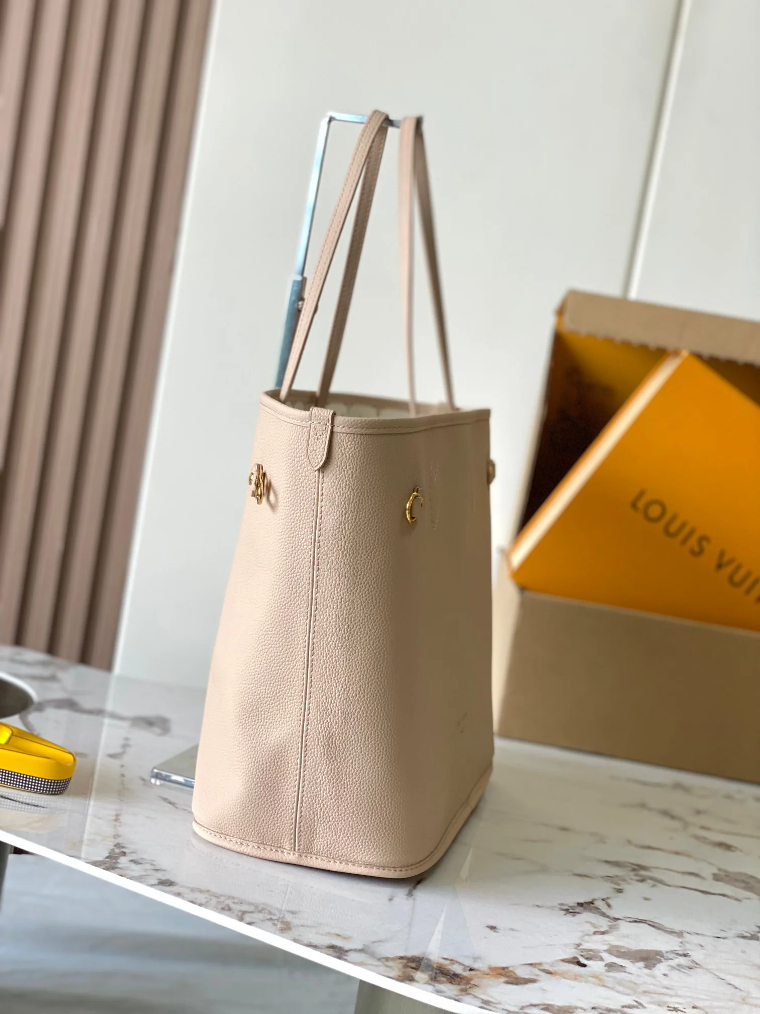 Louisvuitton Neverfull Inside Out Medium Handbag 28 x 14 x 31 cm - description_image7