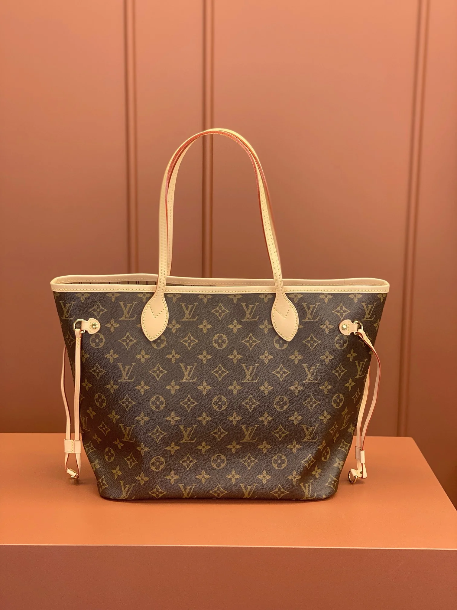 Louisvuitton Neverfull Medium Handbag M40995 31x28x14 cm - description_image8