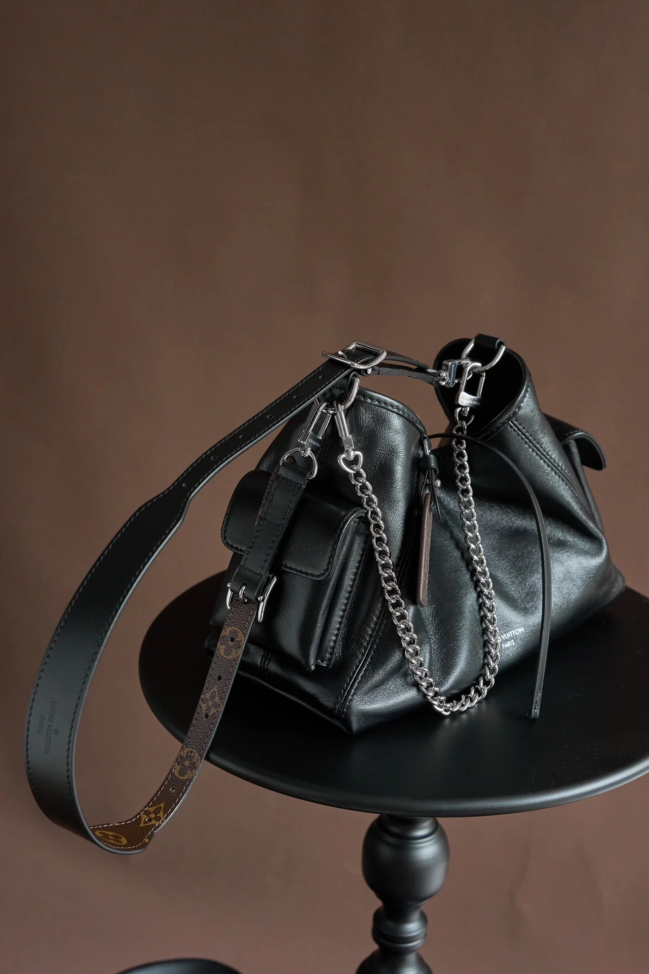 Louisvuitton Carryall M424861 33.5 x 23 x 15 cm - description_image2