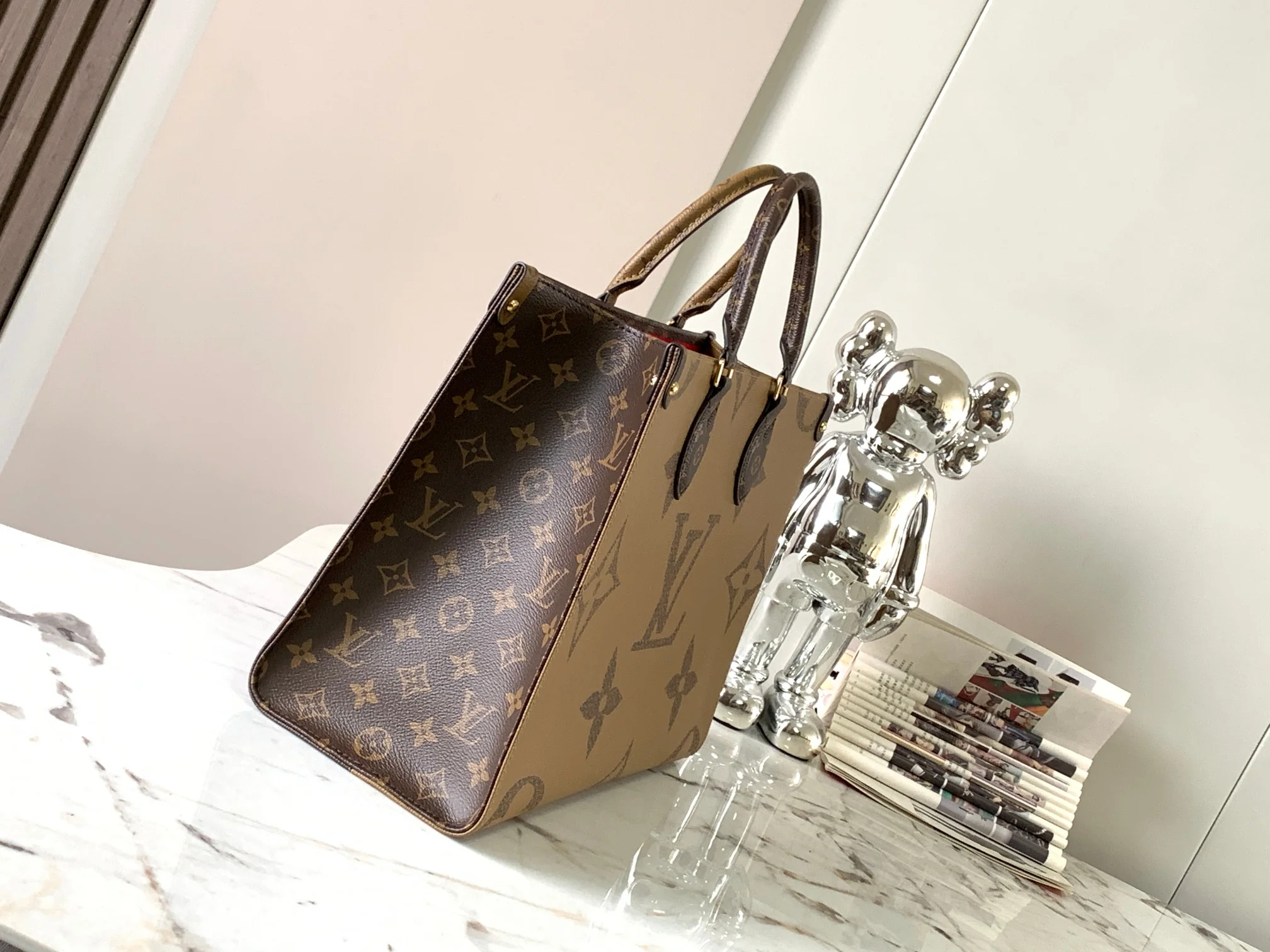 Louisvuitton Onthego Handbag M45039 34x26x13 cm - description_image2