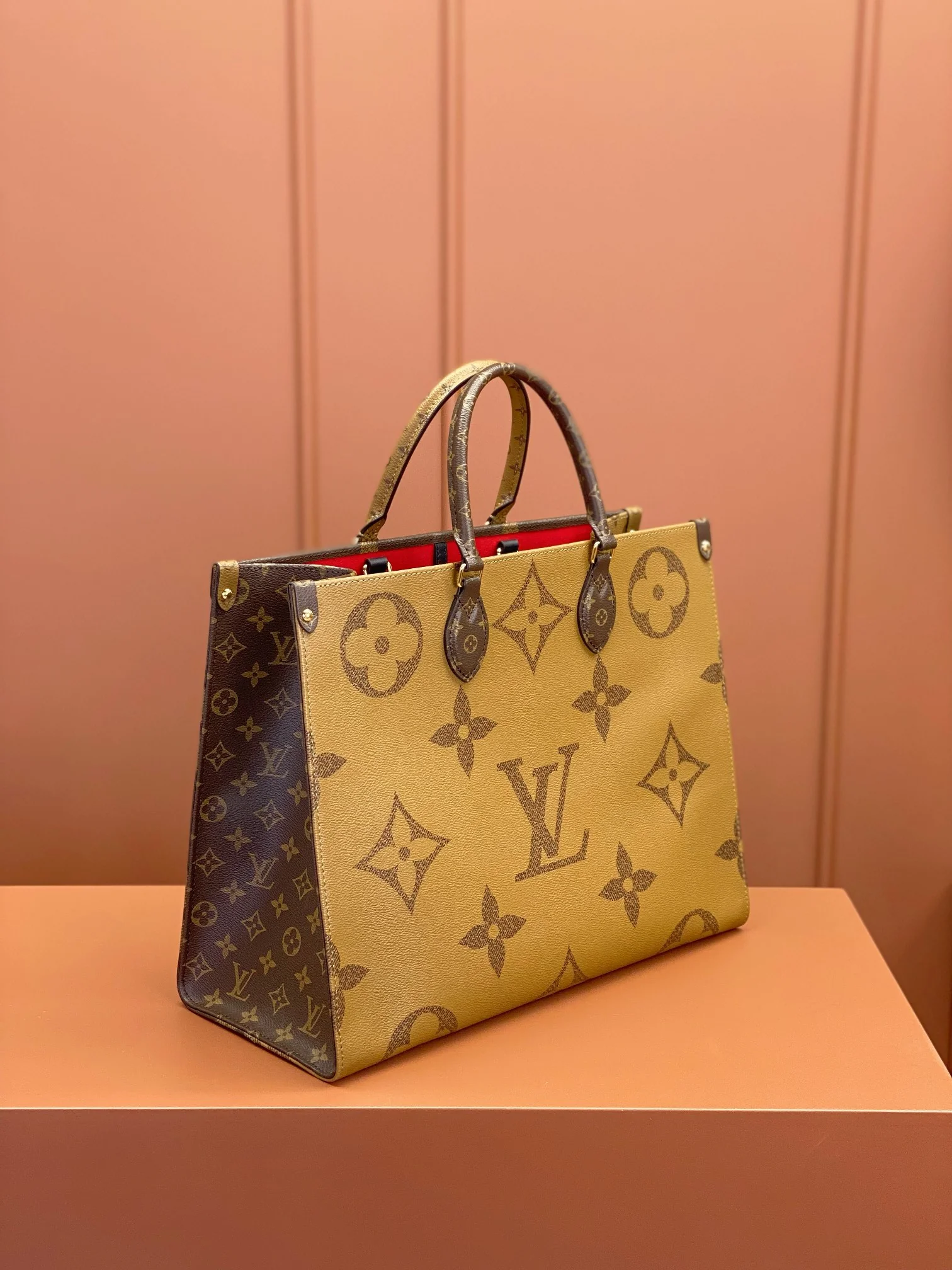 Louisvuitton OnTheGo Large Tote M45320 41x34x19 cm - description_image4