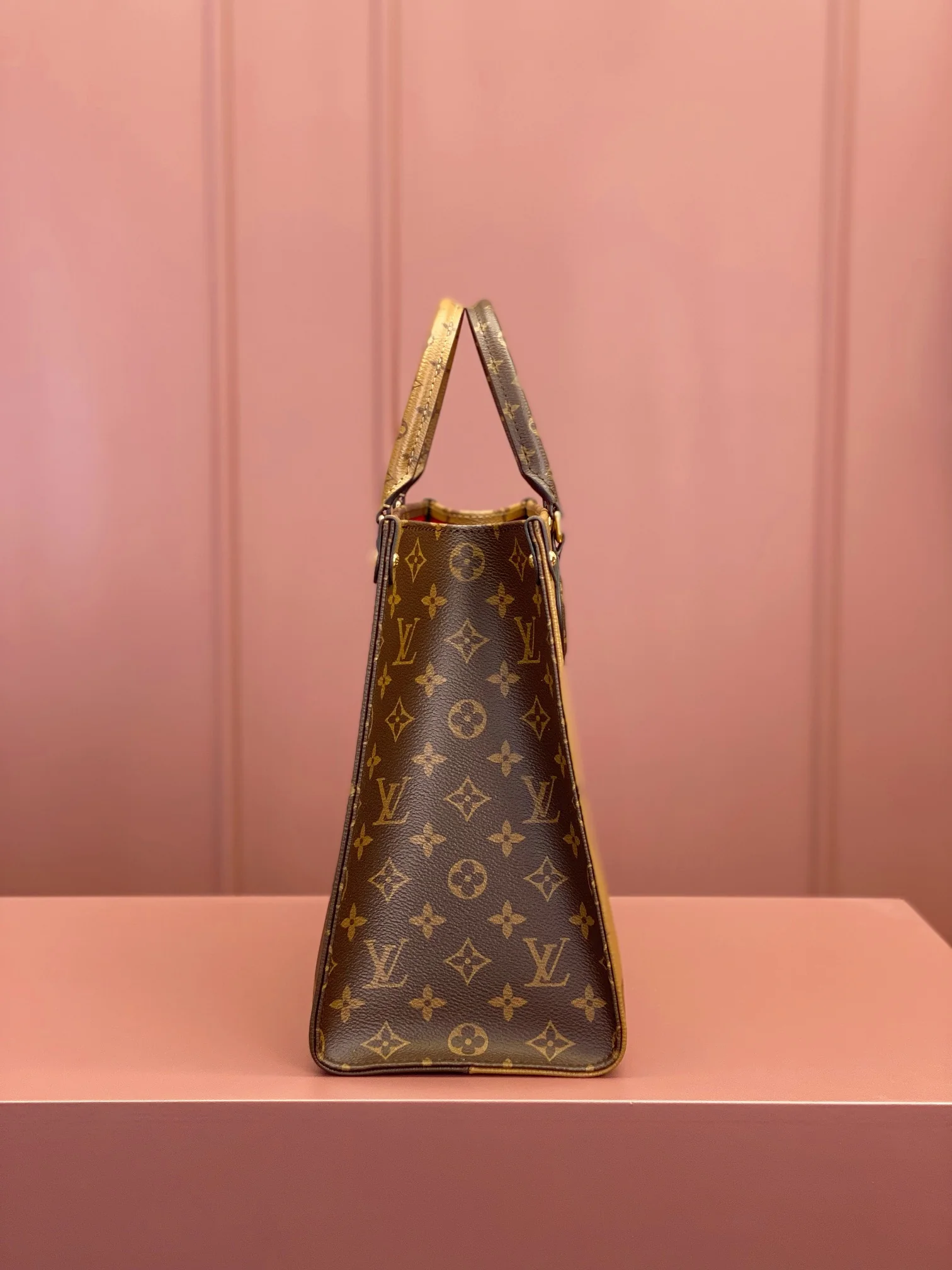 Louisvuitton Onthego Medium Tote M45321 35x27x14 cm - description_image6