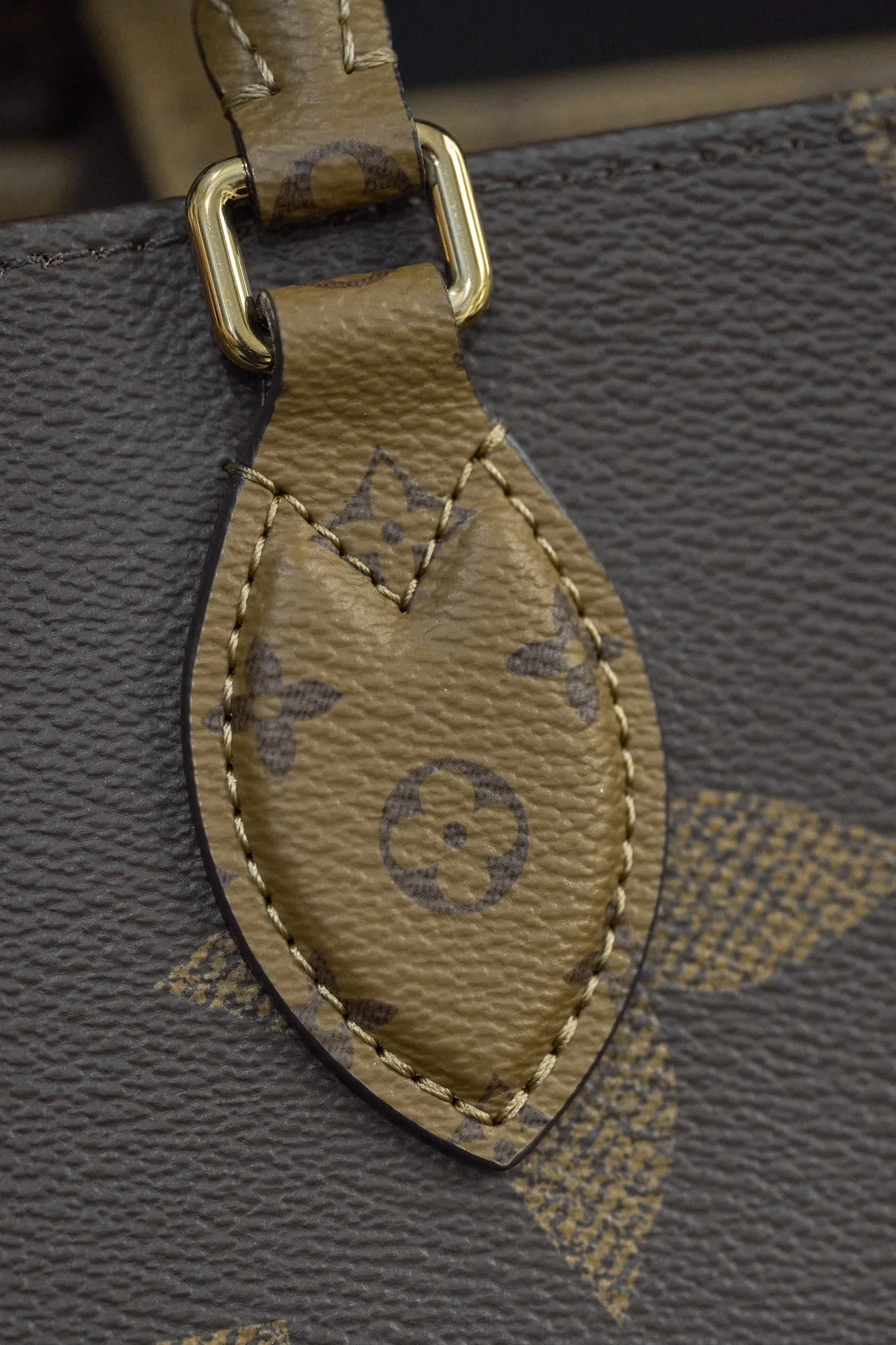 Louisvuitton OnTheGo Handbag M45321 Medium - description_image3