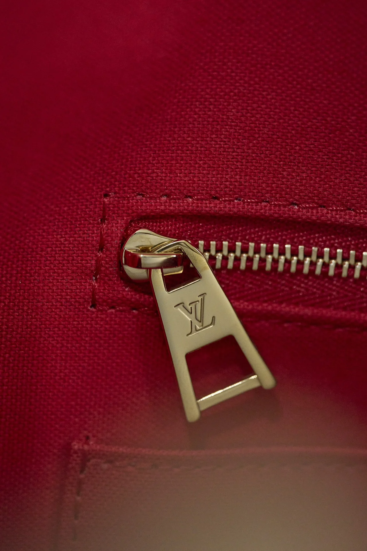 Louisvuitton OnTheGo Handbag M45321 Medium - description_image5