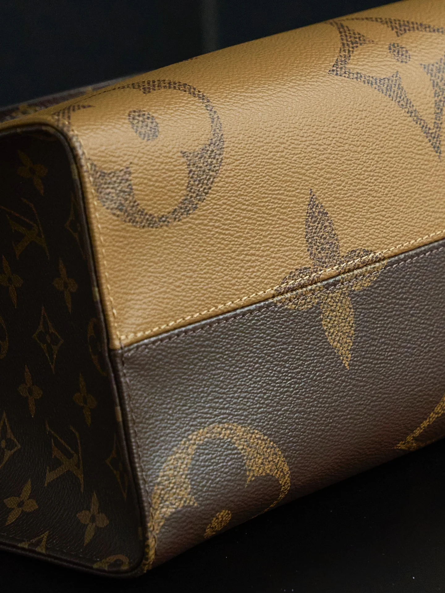 Louisvuitton OnTheGo Handbag M45321 Medium - description_image7