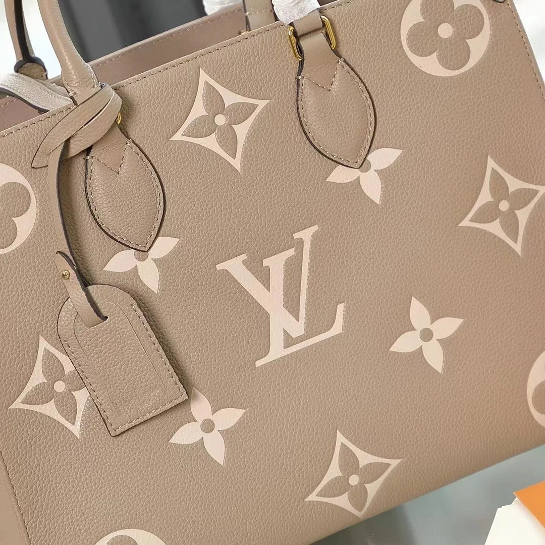 Louisvuitton OnTheGo M45494 36x26x13 cm - description_image4