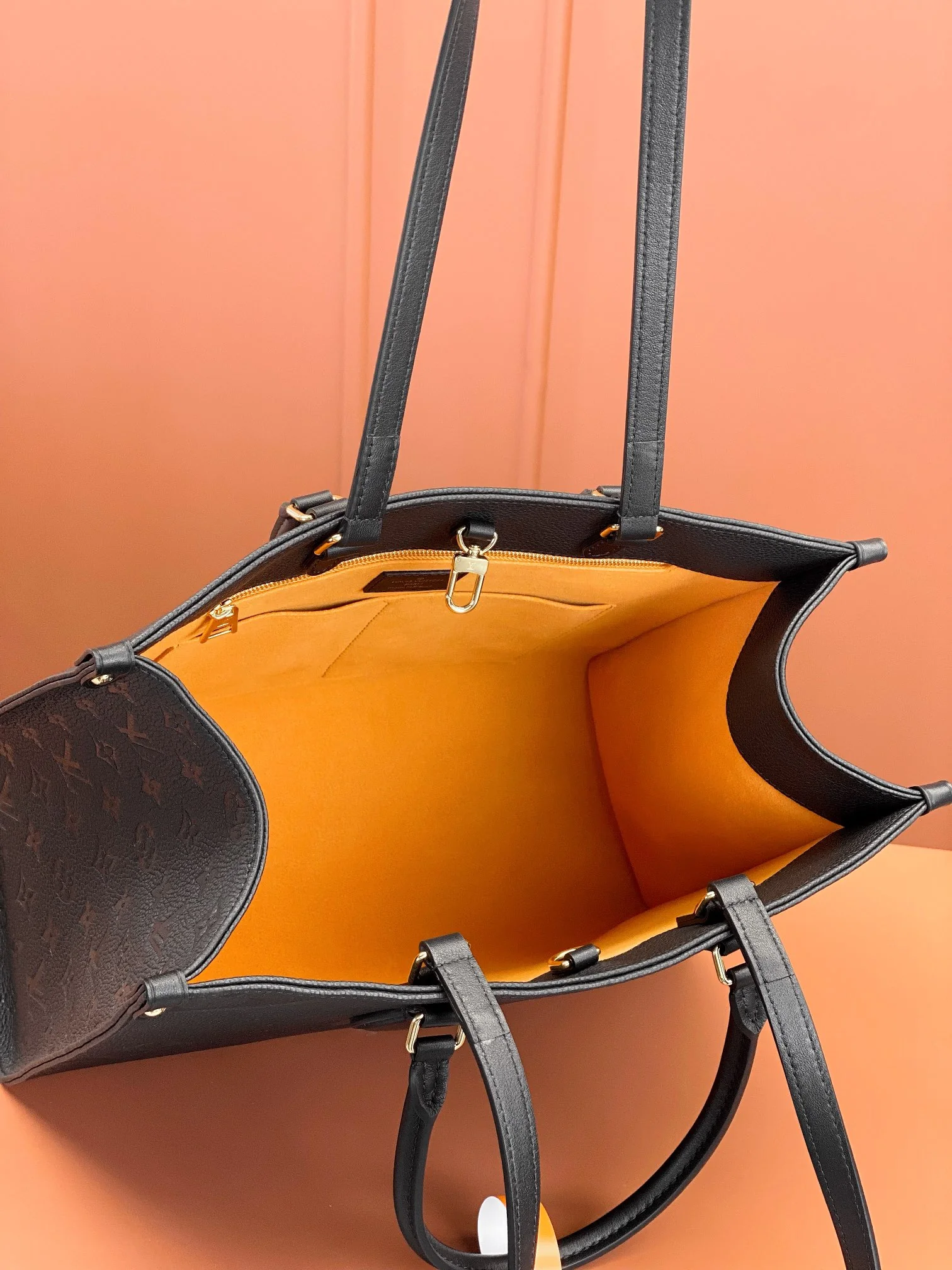 Louisvuitton Onthego Medium Tote M45595 35x27x14 cm - description_image5