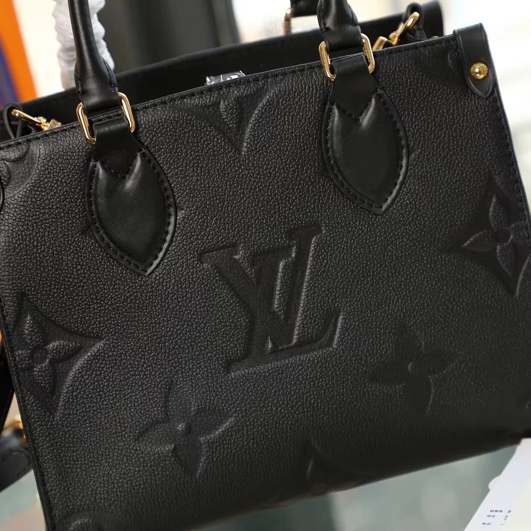 Louisvuitton Onthego M45653 25x19x11 cm - description_image7