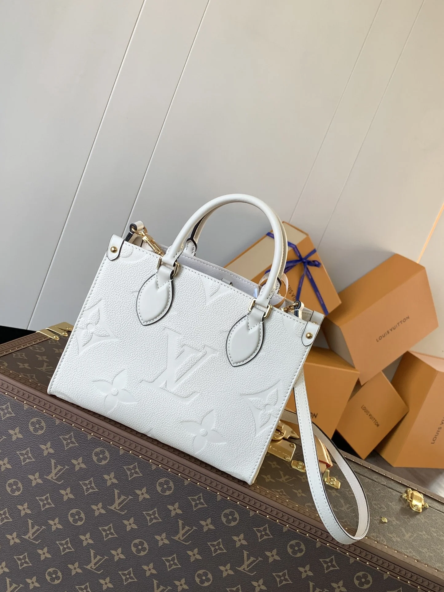 Louisvuitton OnTheGo Tote M45654 25.0 x 11.0 x 19.0 cm - description_image1