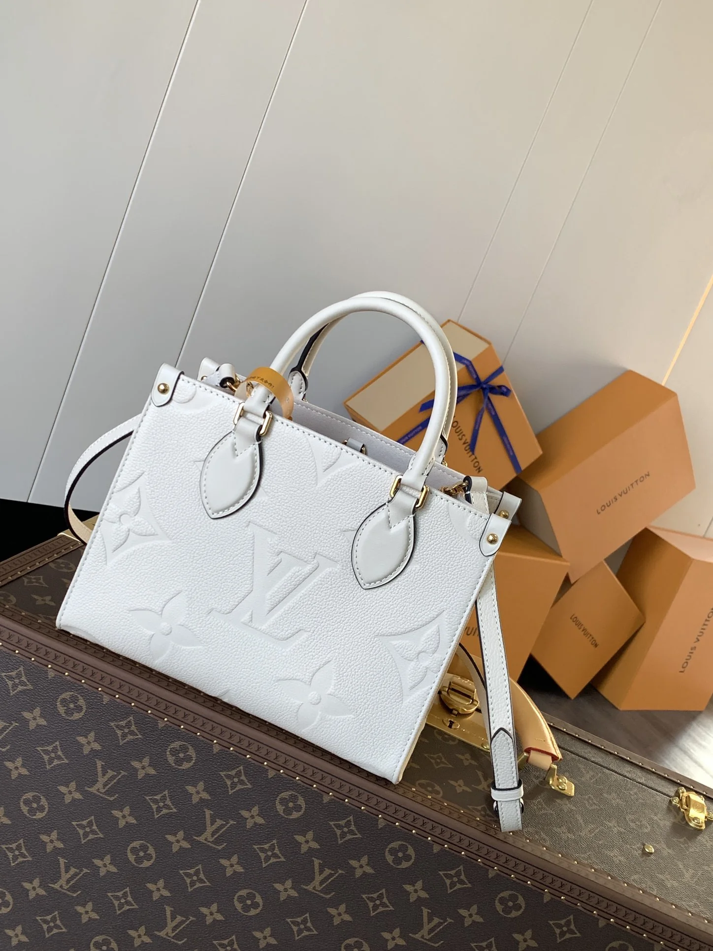 Louisvuitton OnTheGo Tote M45654 25.0 x 11.0 x 19.0 cm - description_image3