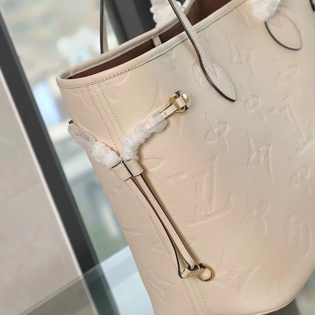 Louisvuitton Neverfull M45685 32x29x17 cm - description_image4