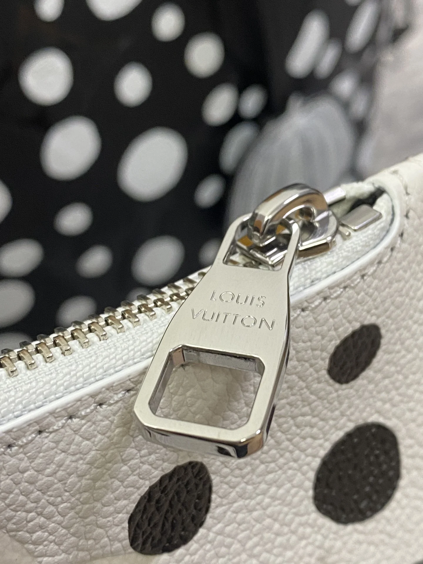 Louisvuitton Neverfull M45686 31x28x14 cm - description_image5