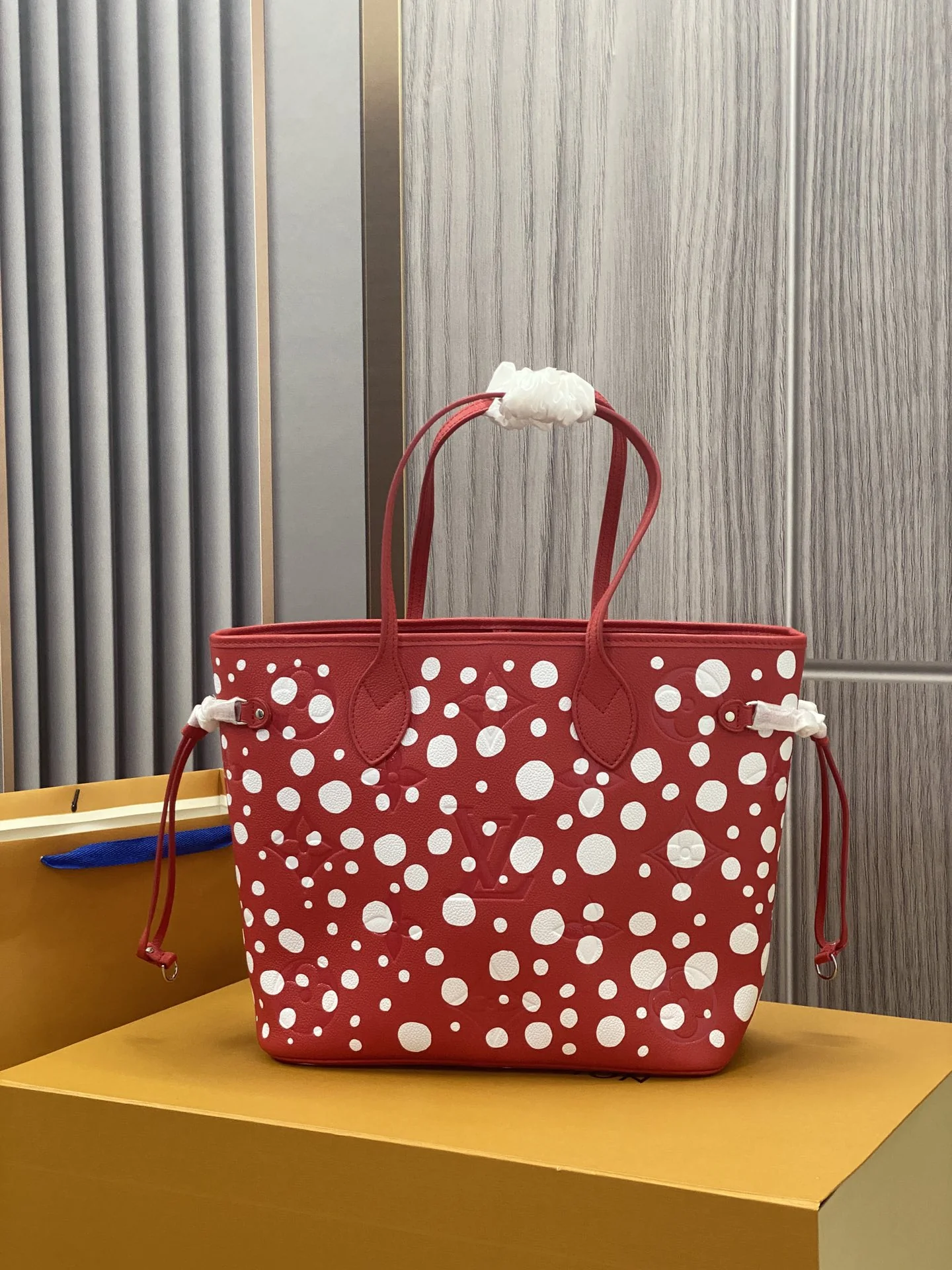 Louisvuitton Neverfull M45686 31x28x14 cm - description_image3