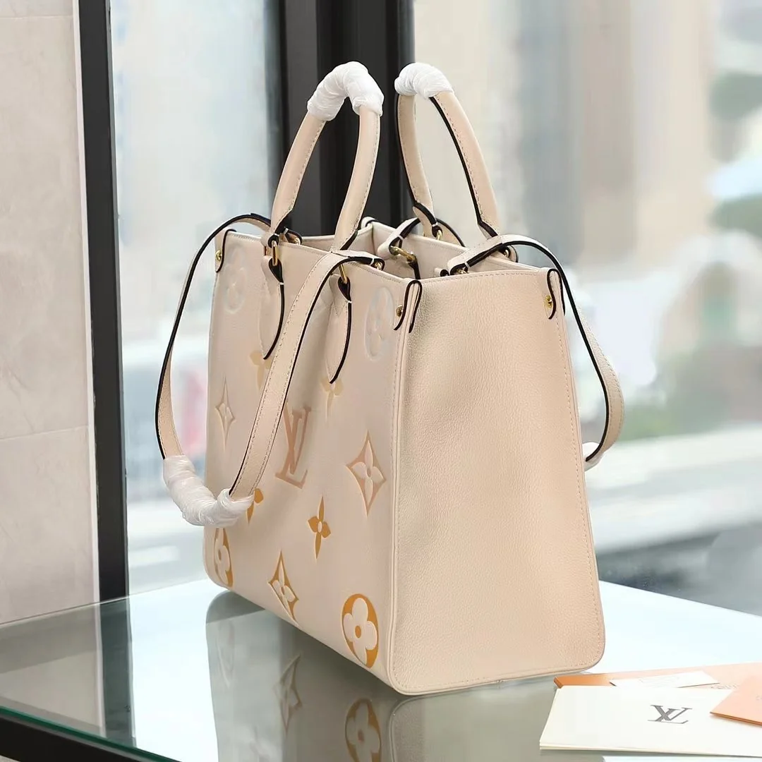 Louisvuitton OnTheGo M45717 34 x 26 x 13 cm - description_image2