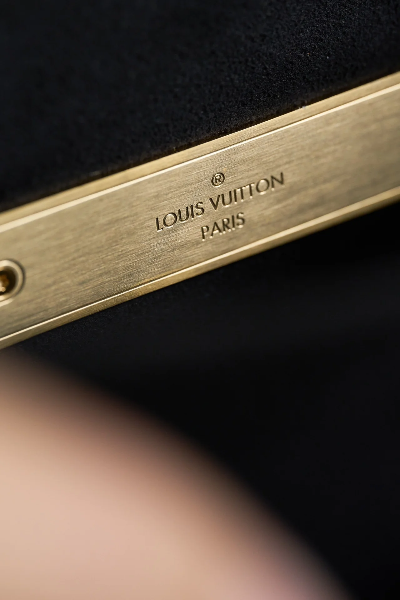 Louis Vuitton Speedy M45959 Gold - image9