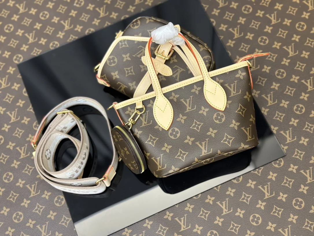 Louisvuitton Neverfull BB Handbag M45 24x9x14 cm - description_image2