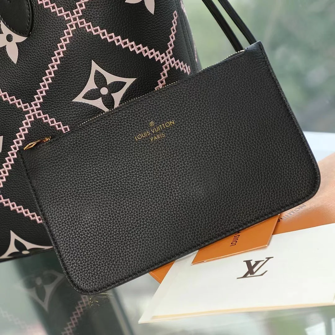 Louisvuitton Neverfull M46040 31x28x14 cm - description_image4