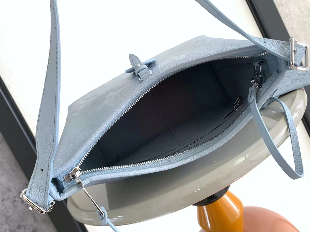 Louisvuitton CarryAll Small Handbag M46288 29 x 24 x 12 cm - description_image8