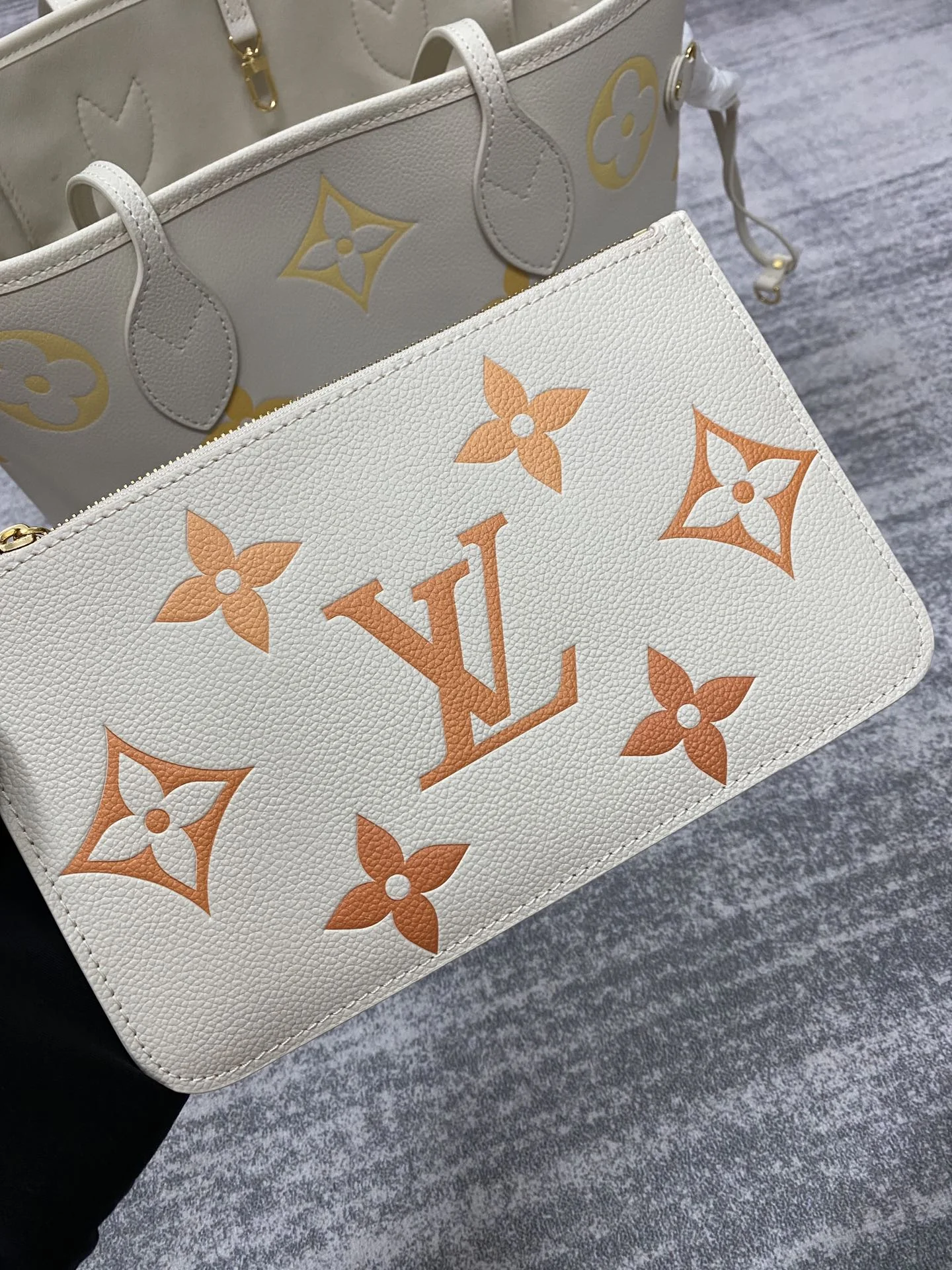 Louisvuitton Neverfull Medium Handbag M46516 31x28x14 cm - description_image7