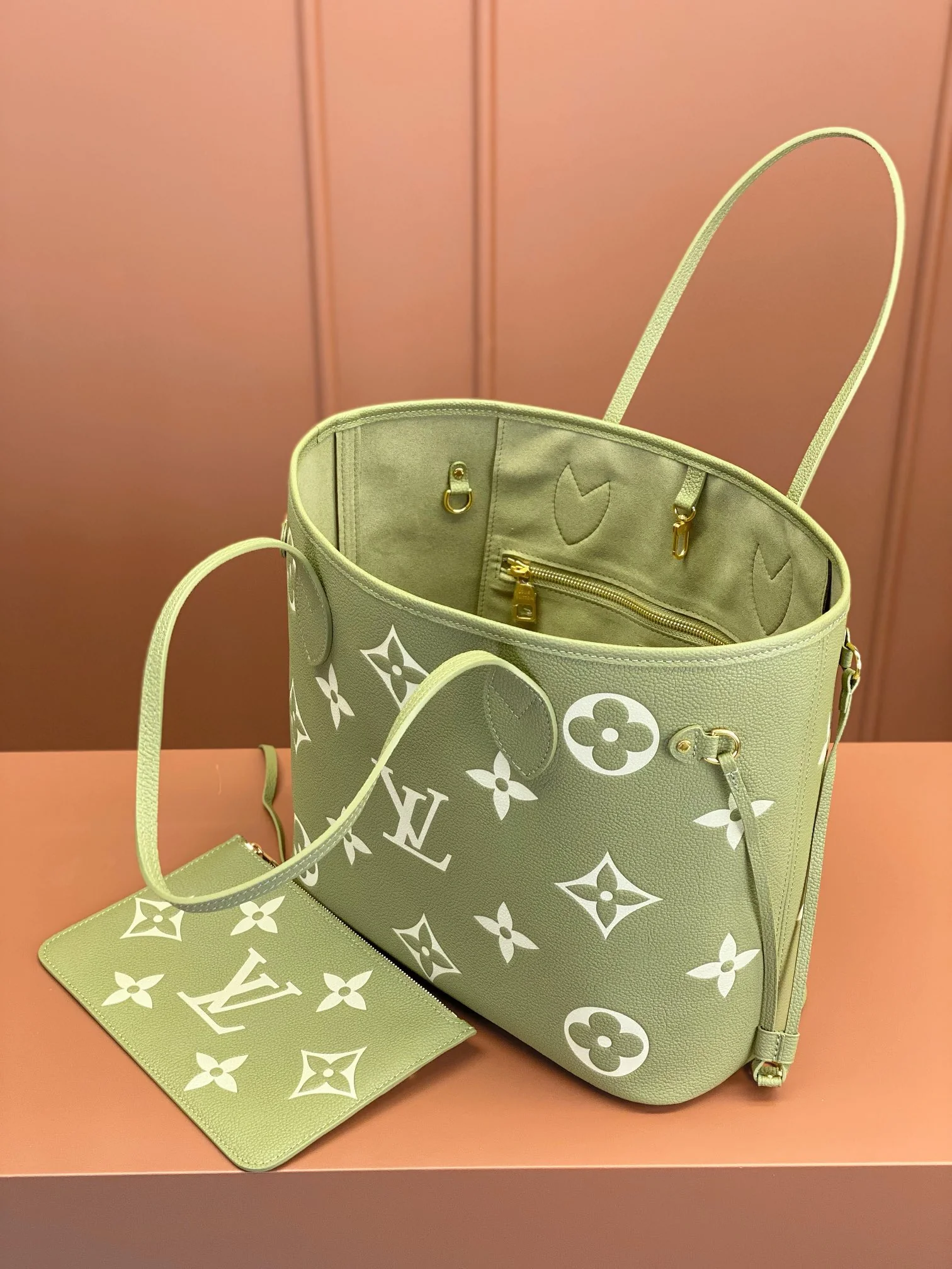 Louisvuitton Neverfull Medium Tote M46649 31x28x14 cm - description_image3